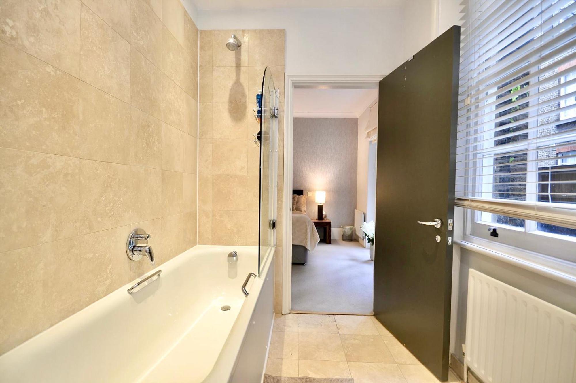 Kensington Apartment, Breakfast, 2 Baths London Kültér fotó