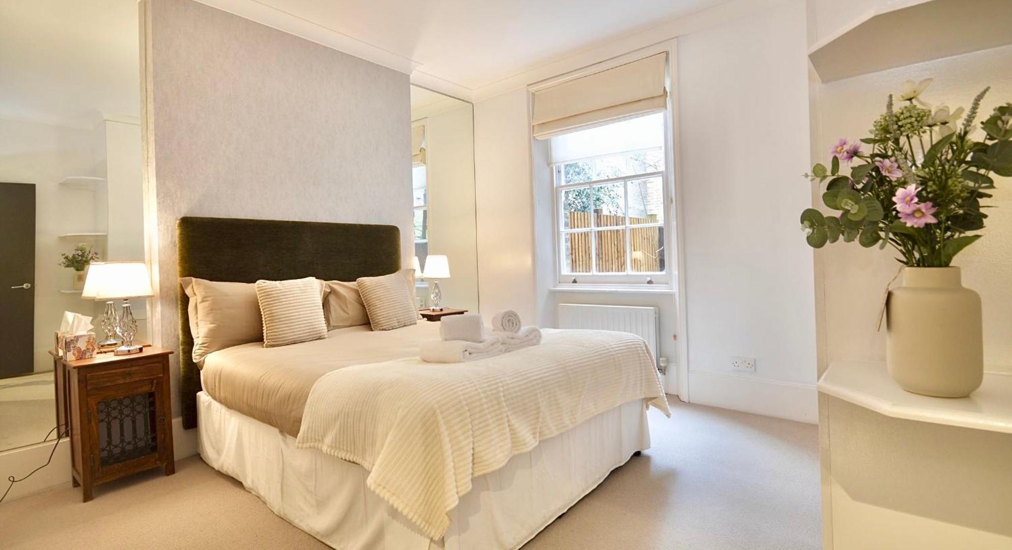 Kensington Apartment, Breakfast, 2 Baths London Kültér fotó