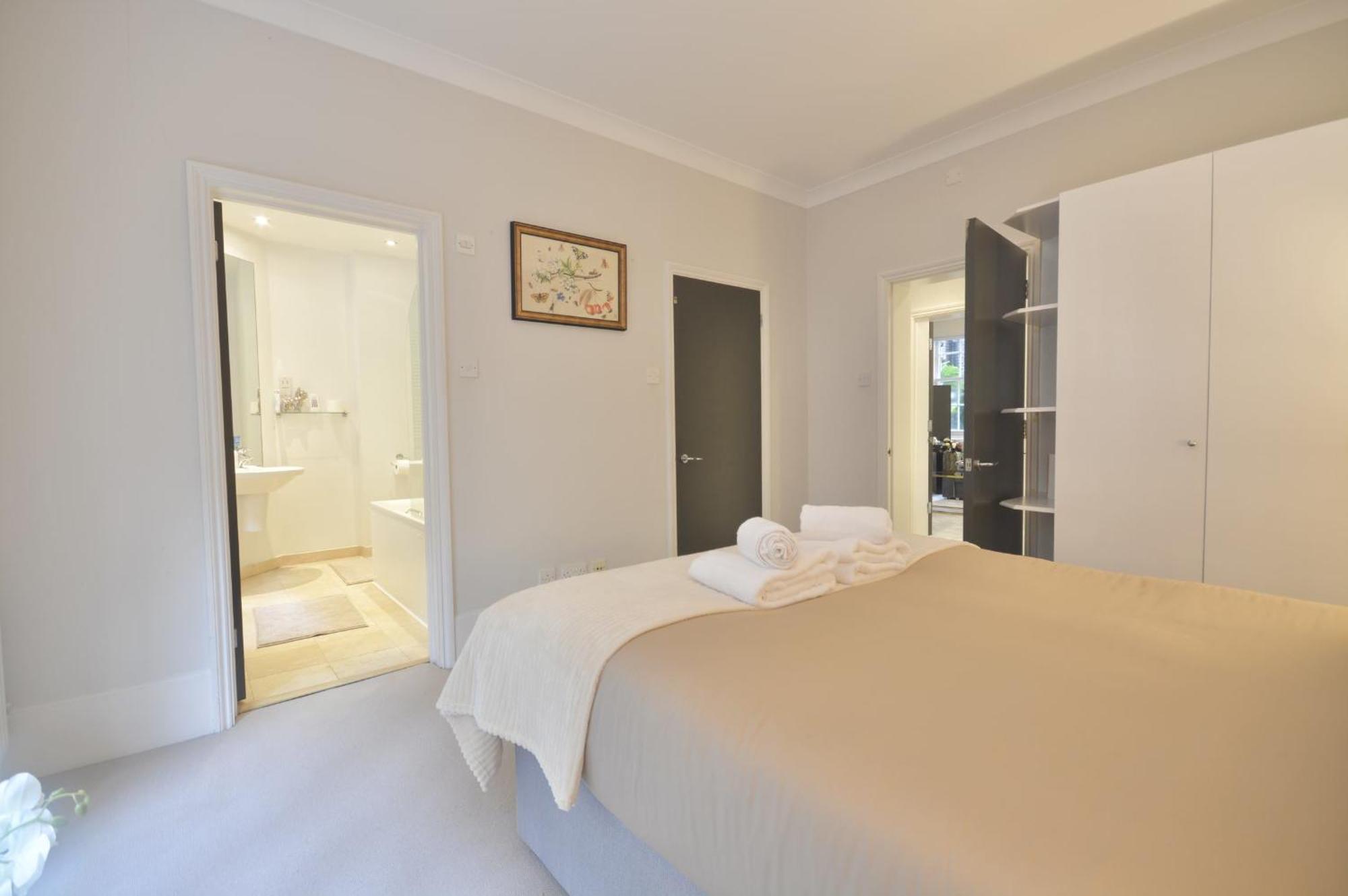 Kensington Apartment, Breakfast, 2 Baths London Kültér fotó